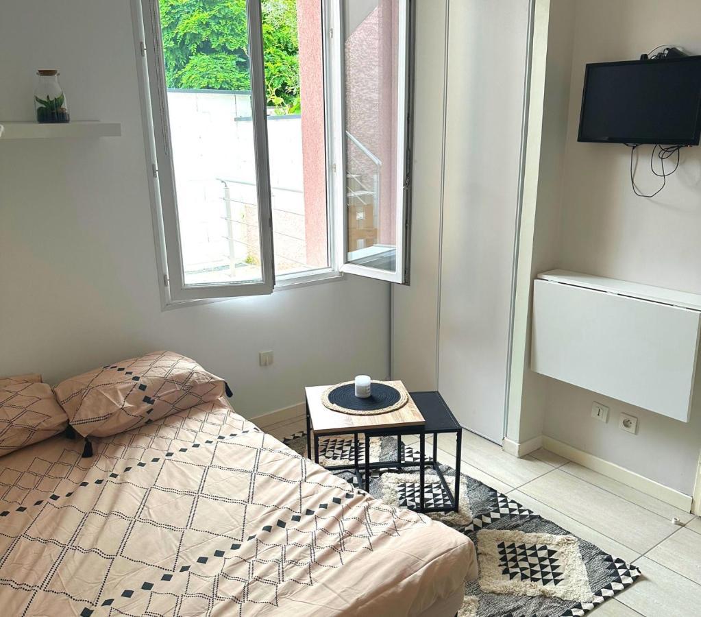 L'Oasis Cosy Lägenhet Villeurbanne Exteriör bild
